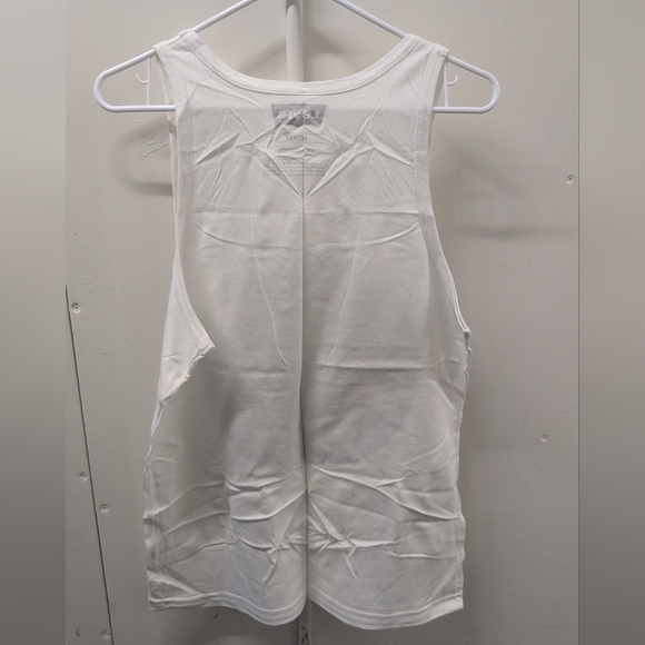 Levi's White Tank with Red and Black Graphic Size Medium NWOT - Picture 2 of 2